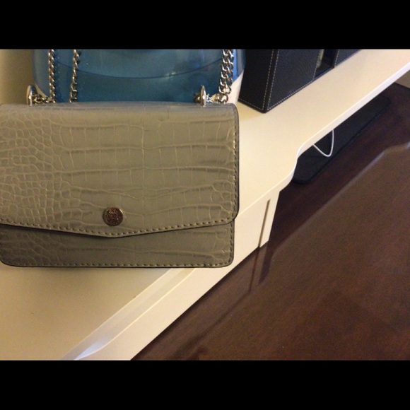Handbag - Picture 2 of 7
